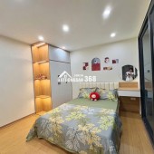 Cần bán nhà phố Phạm Ngọc Thạch ô tô đỗ cửa,diện tích 90m ,3 phòng ngủ,2 wc.Sổ đỏ sẵn sàng giao dịch.
Liên hệ: Em Trang bds nhà phố